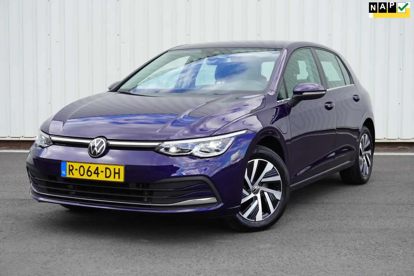 Volkswagen Golf 1.4 eHybrid Style | Automaat | Vol opties | 2022 | Blau - 1