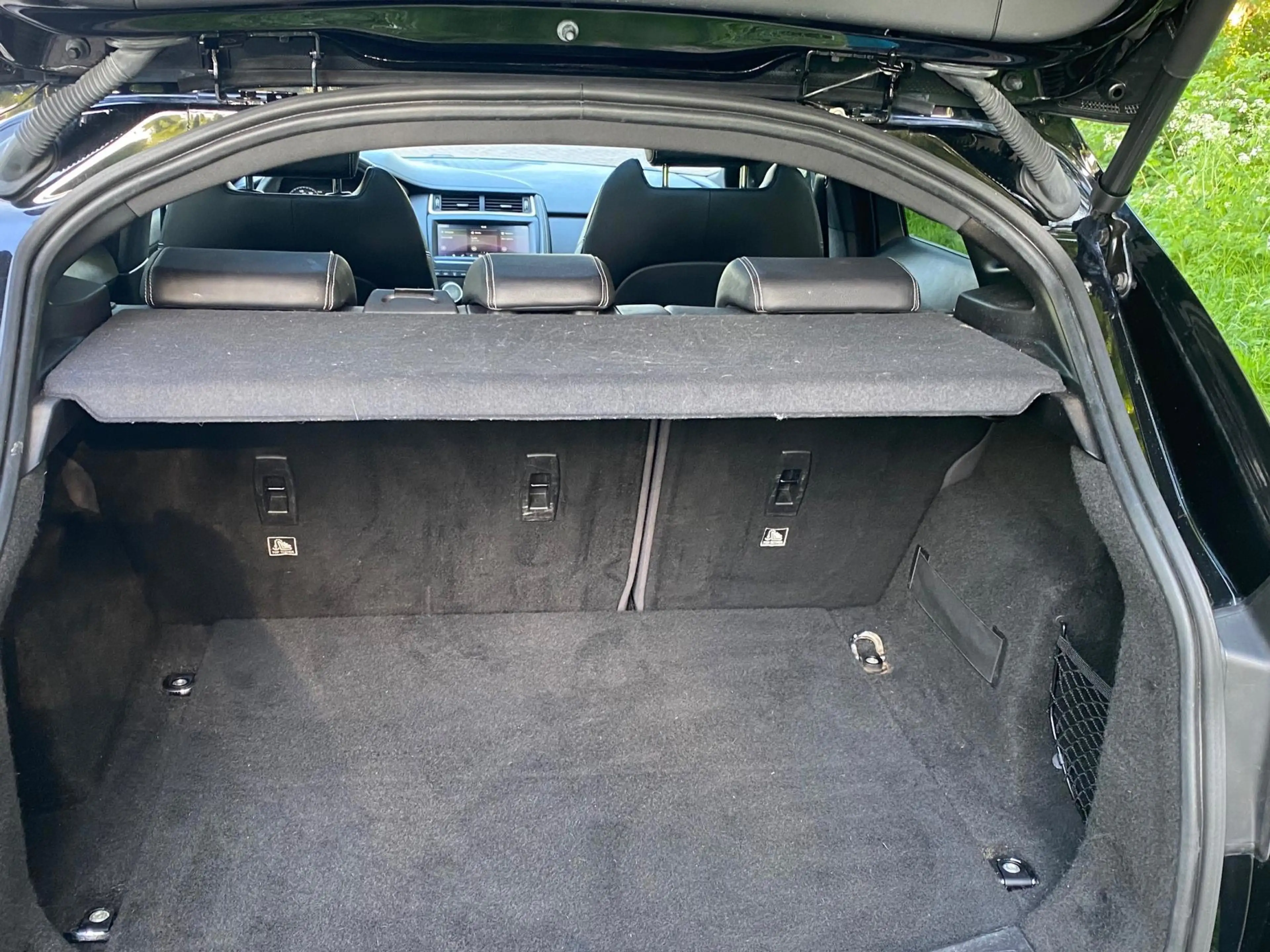 Jaguar E-Pace 2.0 D180 AWD HSE 1 Eig. b.j. 12-2019 R-Dynamic,400 — photo 4