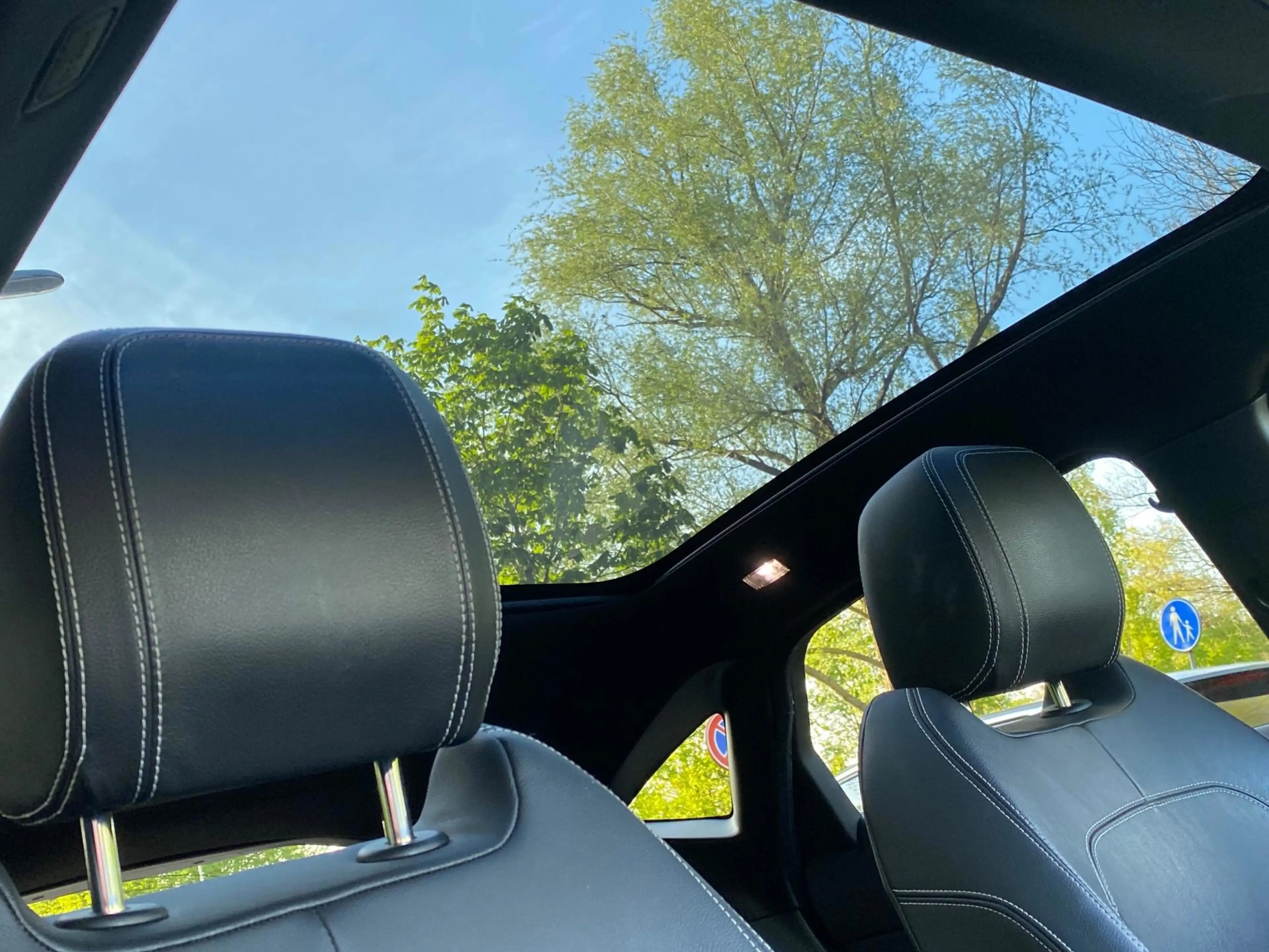 Jaguar E-Pace 2.0 D180 AWD HSE 1 Eig. b.j. 12-2019 R-Dynamic,400 — photo 9
