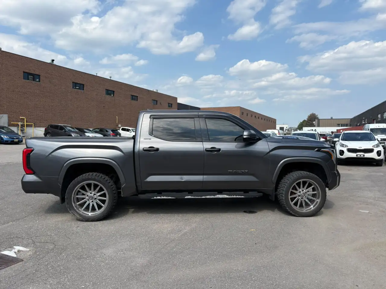 Toyota Tundra fotografie Toyota Tundra