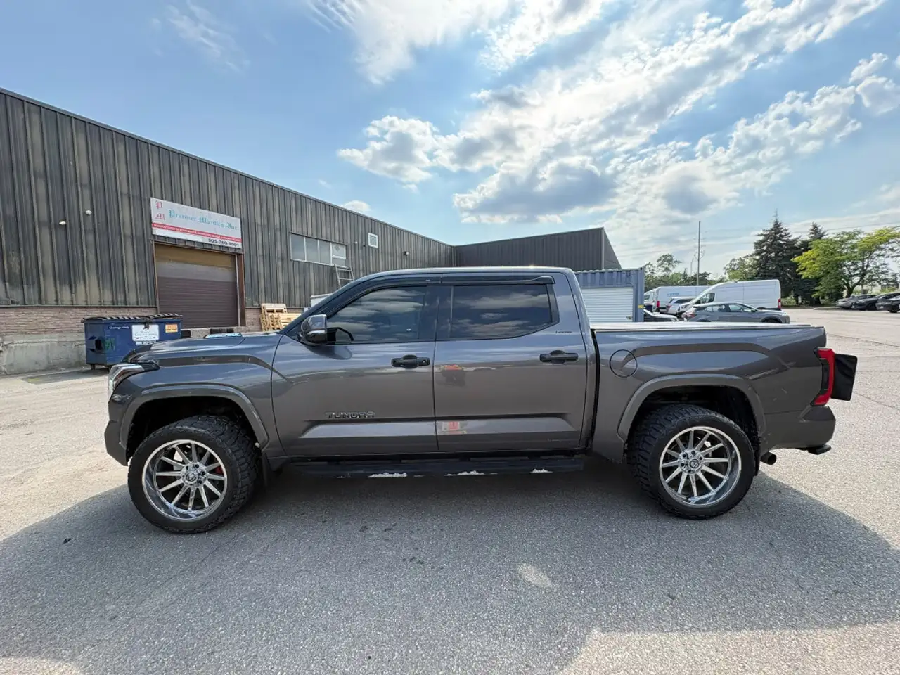 Toyota Tundra fotografie Toyota Tundra