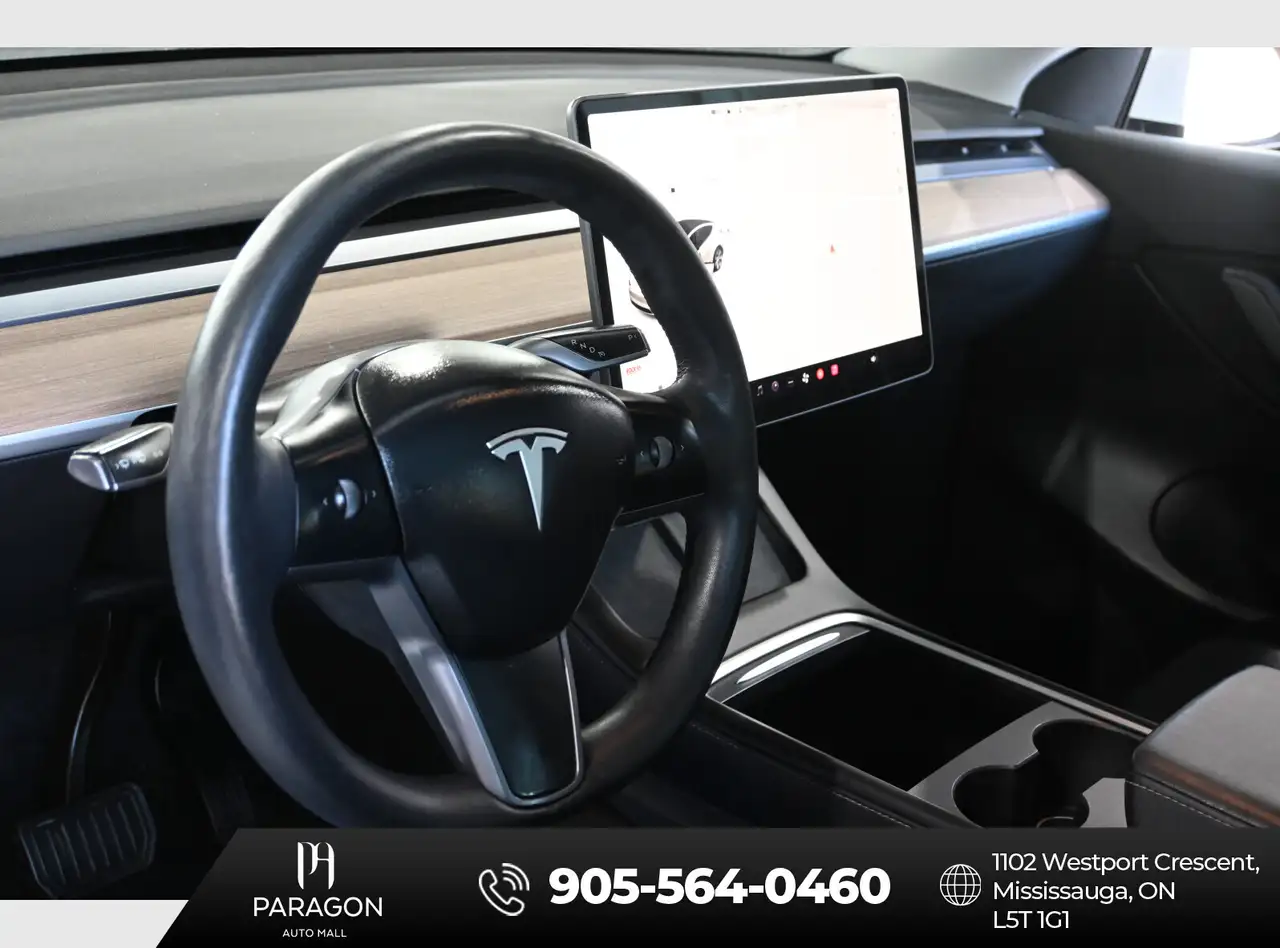 Tesla Model Y снимка Tesla Model Y