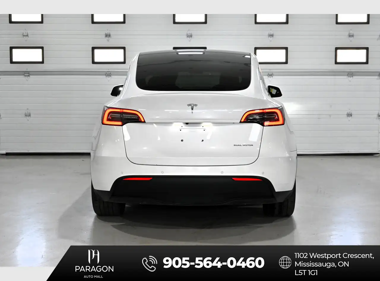 Tesla Model Y снимка Tesla Model Y