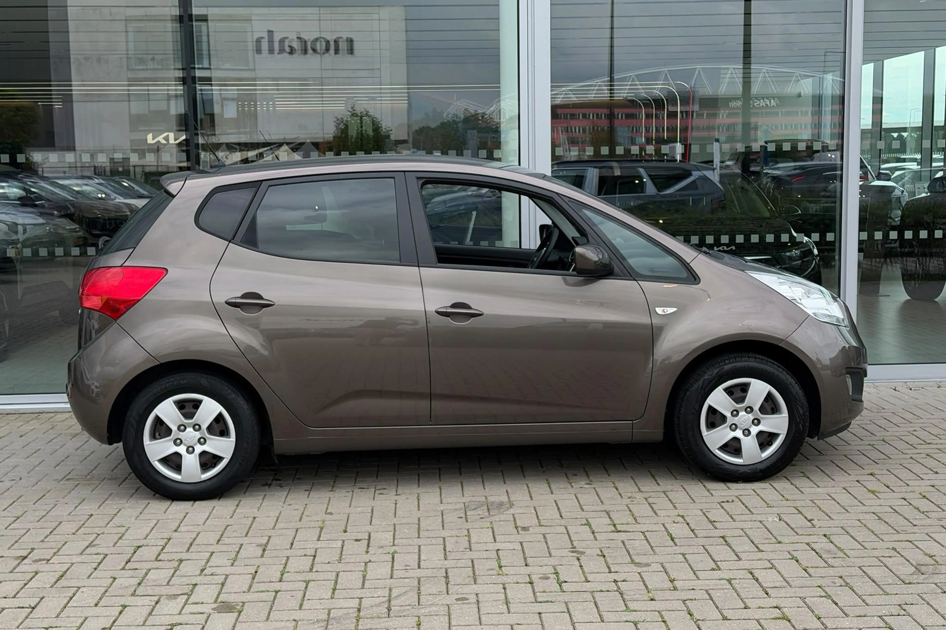 Kia Venga 1.4 20th Anniversary | Trekhaak 1.300 kg trekgewic — photo 5