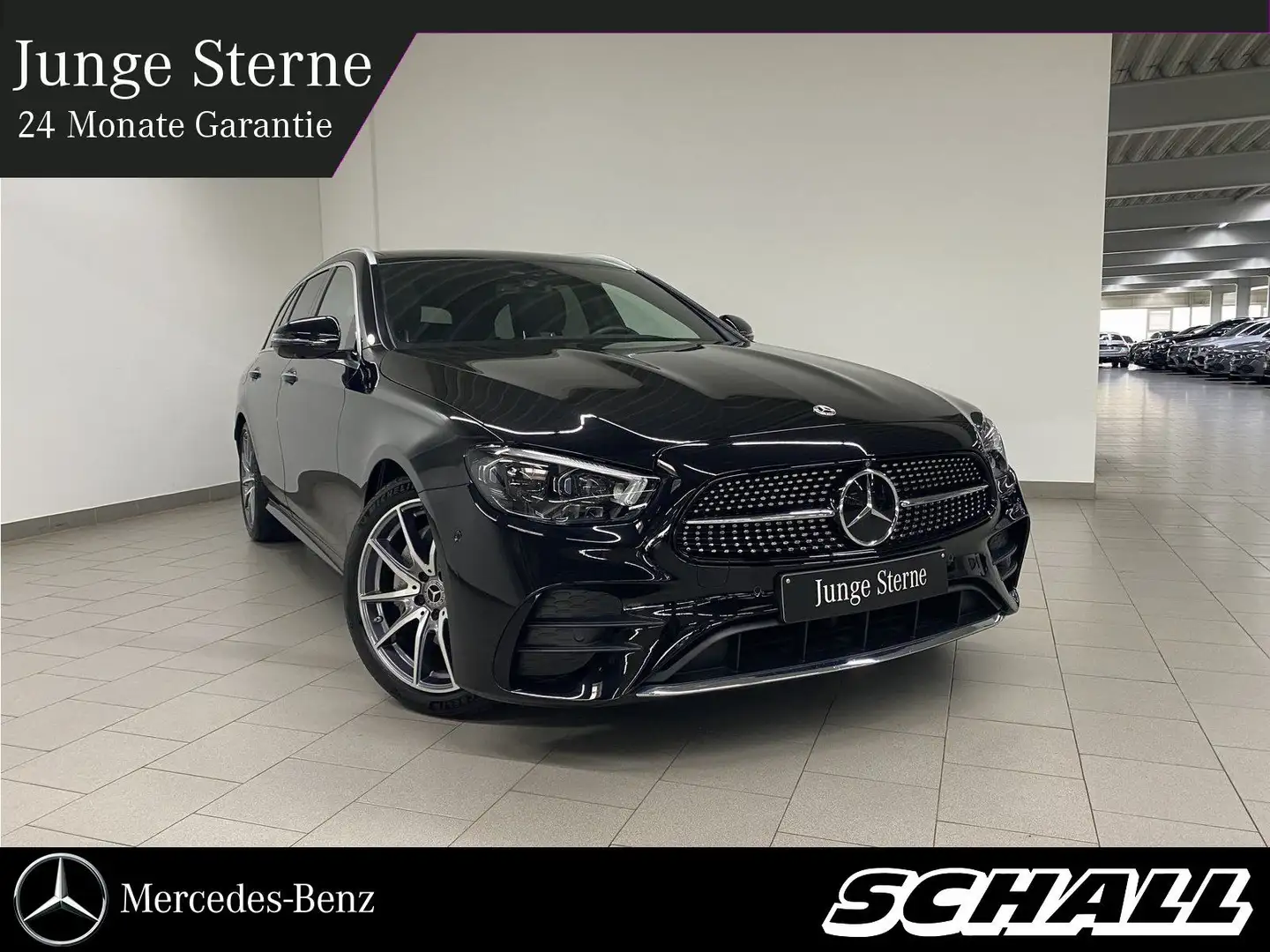 Mercedes-Benz E 220 d T AMG+DIST+PANO+AHK+MEMO+KEY+360°+AMBIEN Schwarz - 1