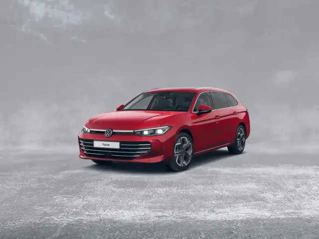 Volkswagen Passat view 2