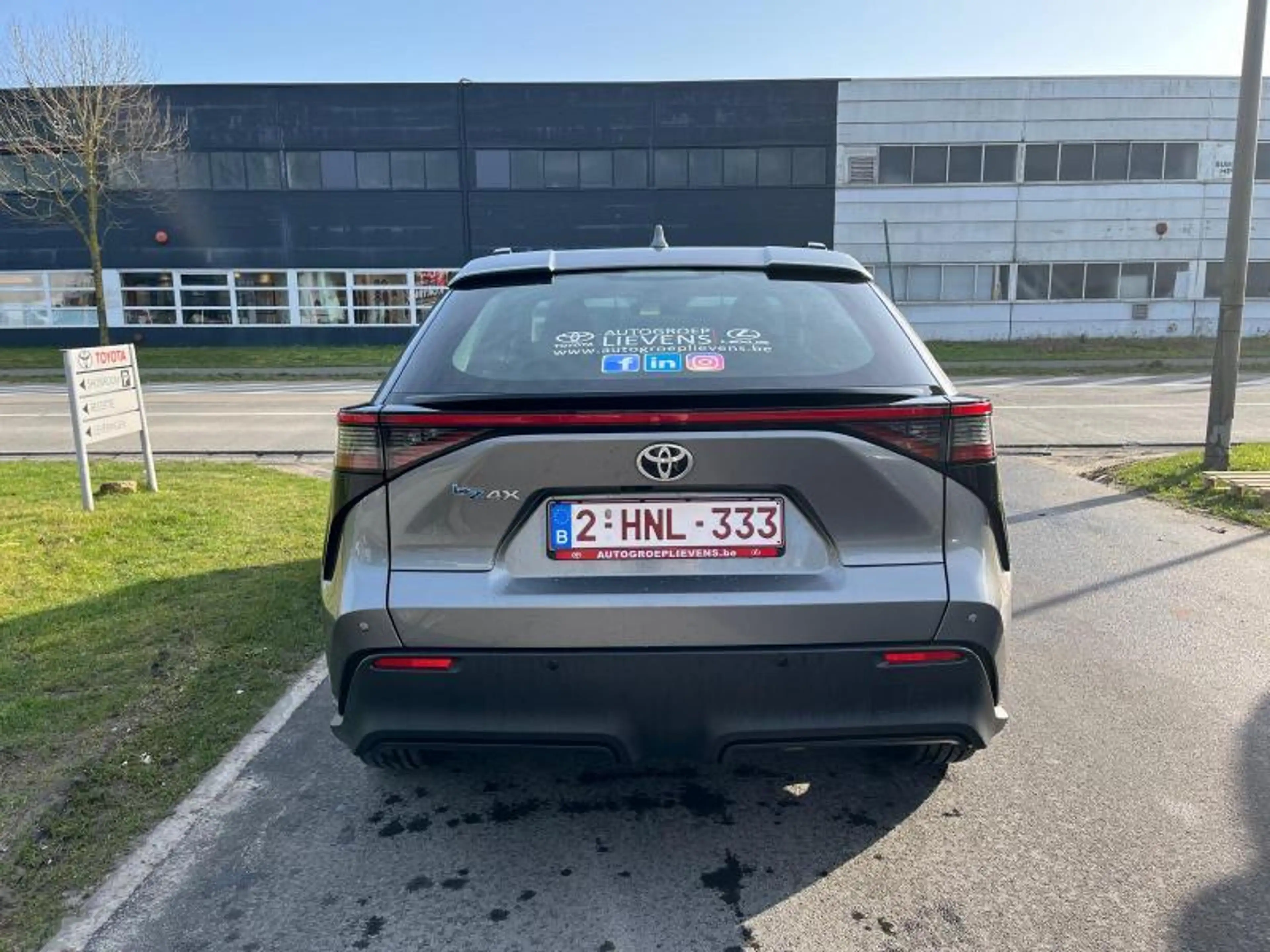Toyota bZ4X 73.1 kWh 2WD DYNAMIC + 7 JAAR ONDERHOUD* — photo 5