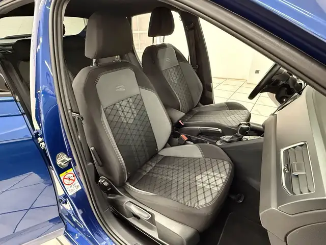 Volkswagen Taigo view 11