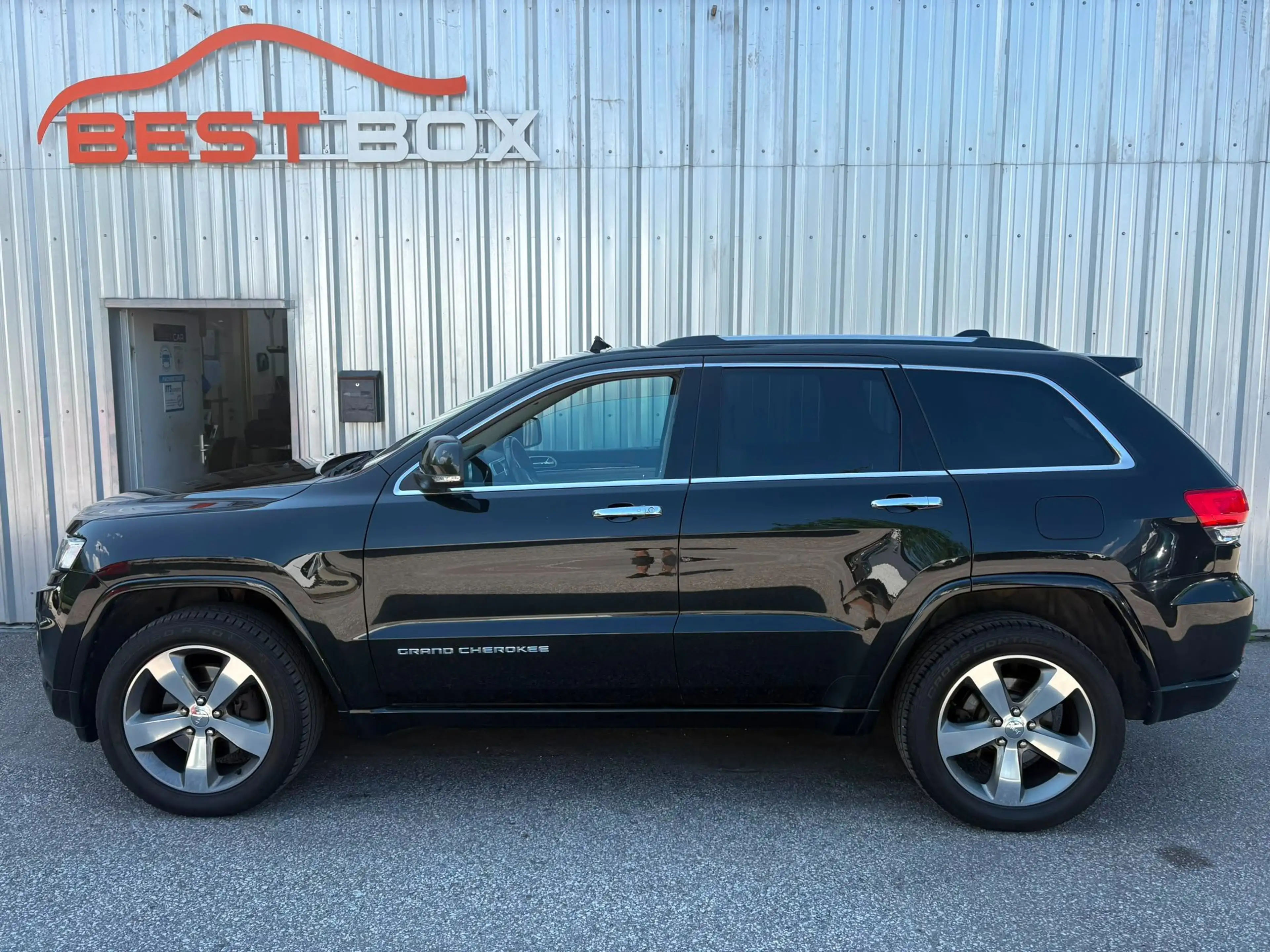 Jeep Grand Cherokee Grand Cherokee 3,0 V6 CRD Overland — photo 8