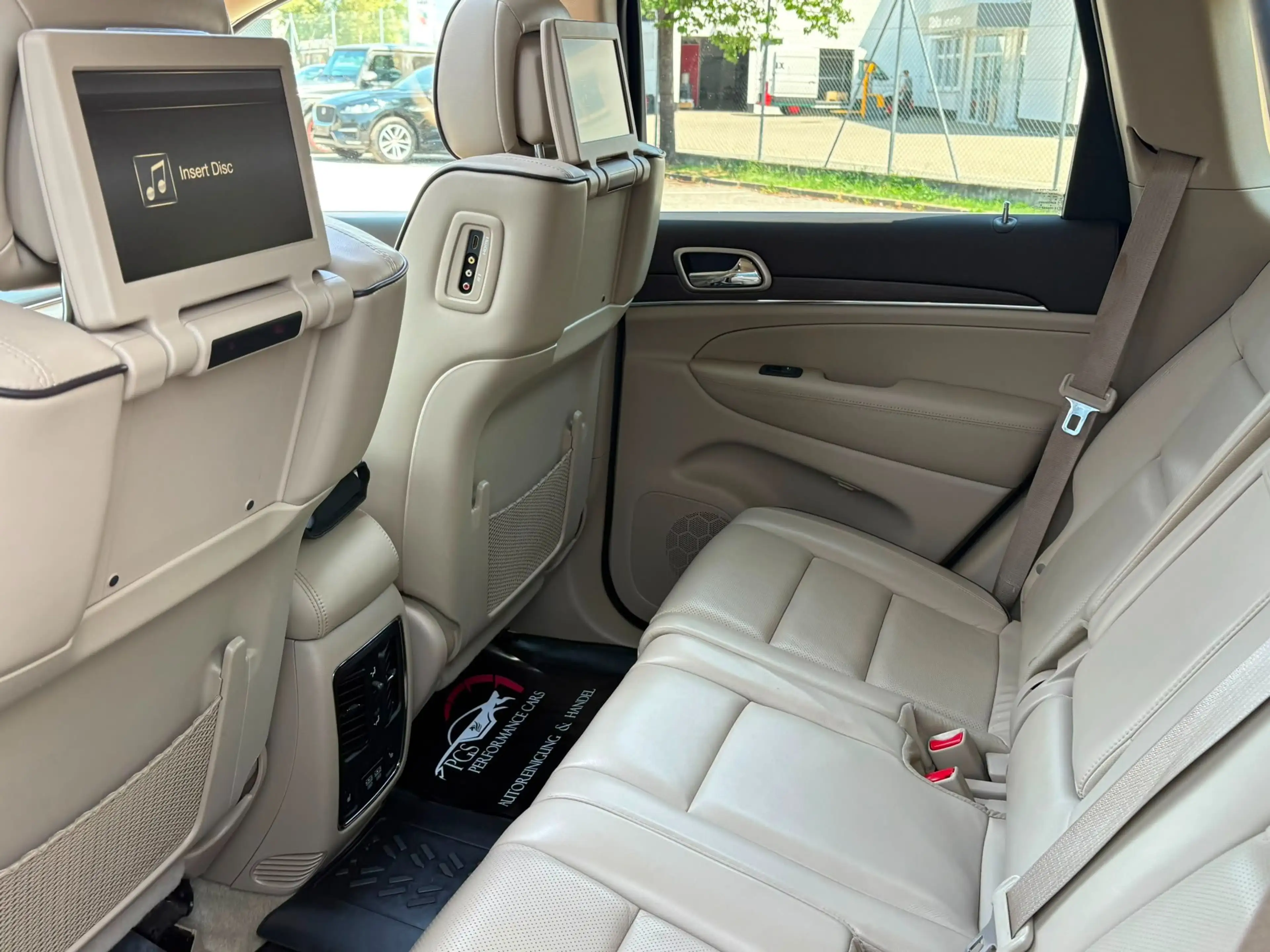 Jeep Grand Cherokee Grand Cherokee 3,0 V6 CRD Overland — photo 13