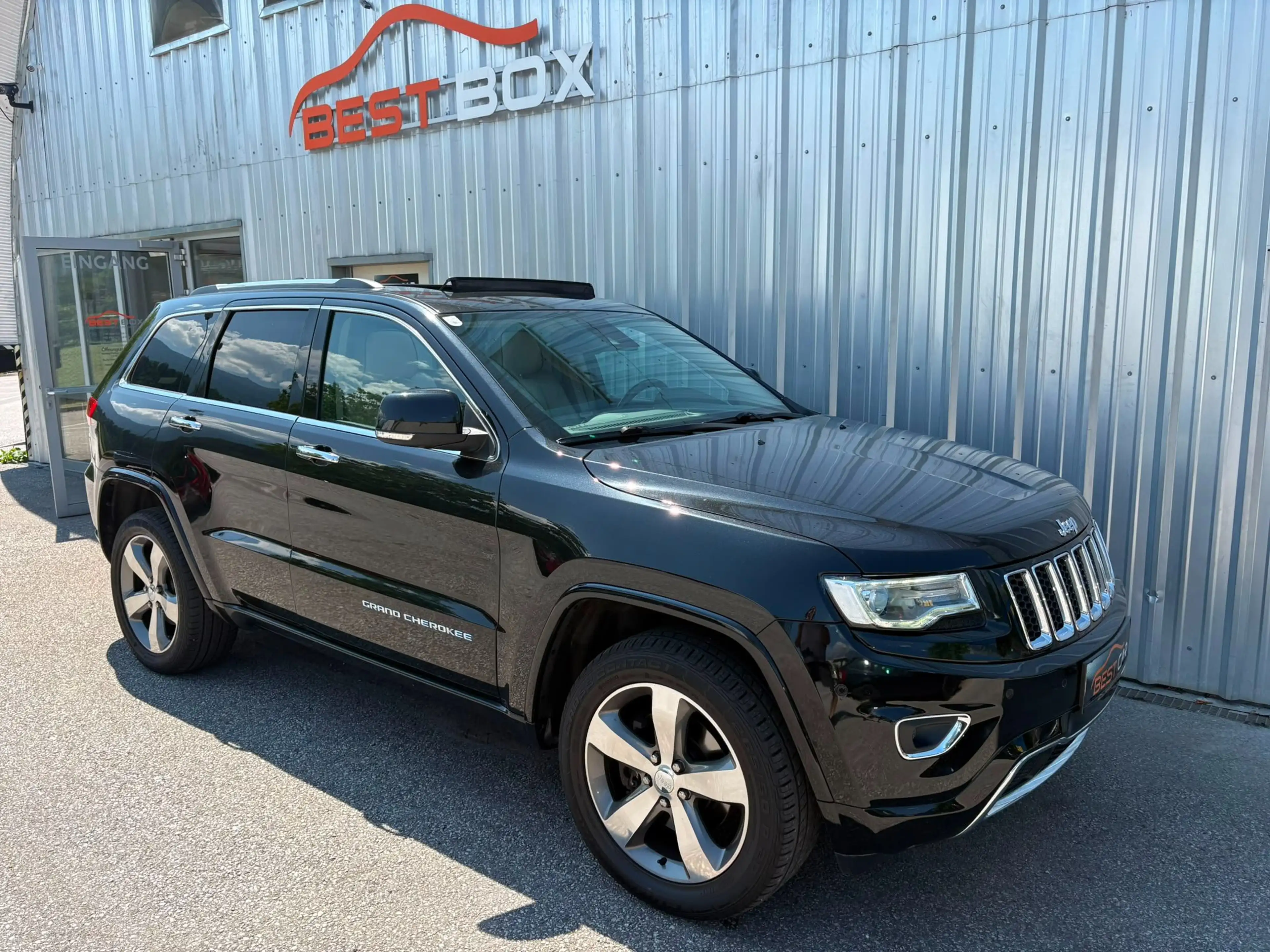 Jeep Grand Cherokee Grand Cherokee 3,0 V6 CRD Overland — photo 3