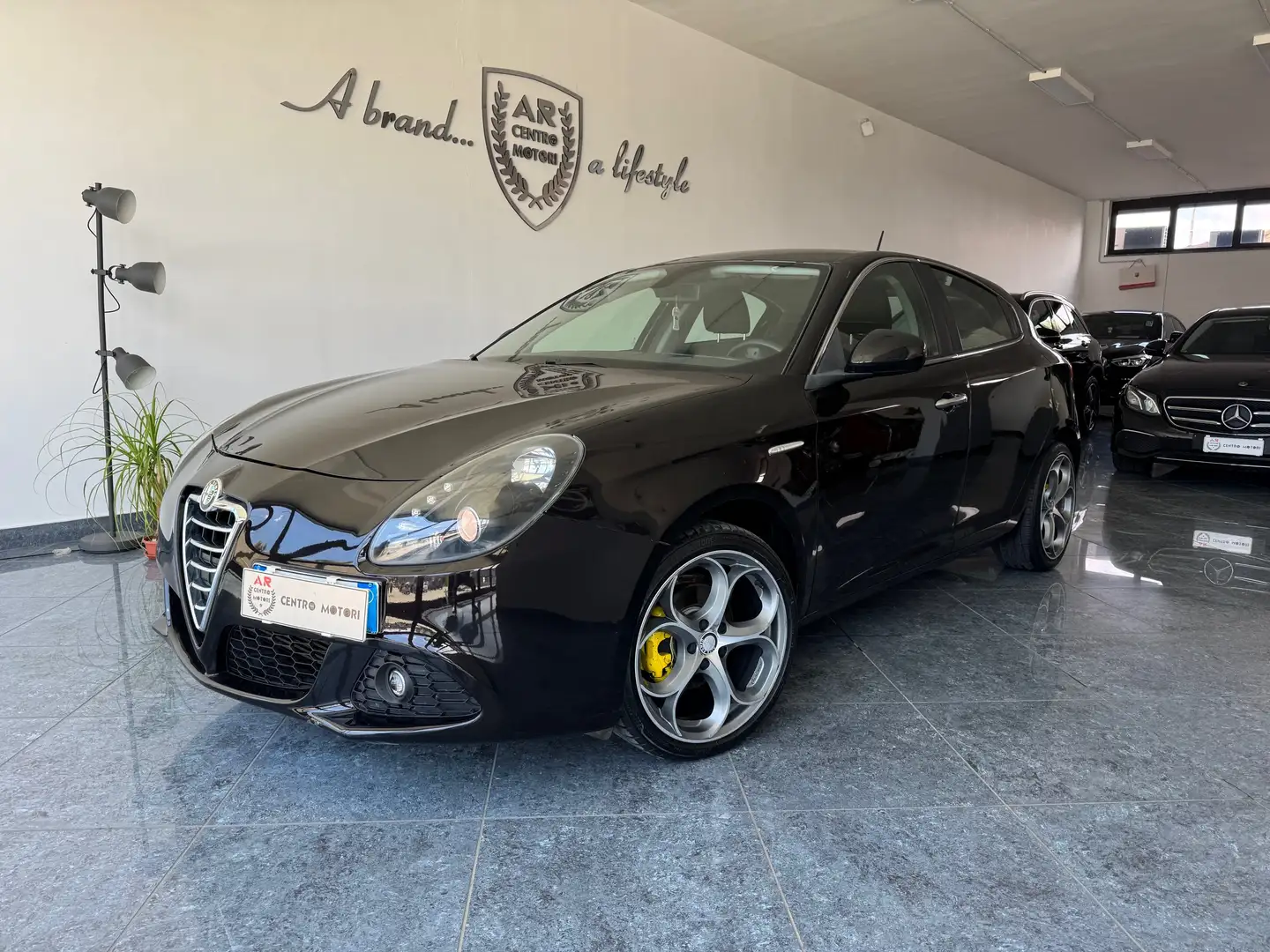 Alfa Romeo Giulietta 1.6 jtdm(2) Distinctive Cerchi 18 Cruise Bizona Nero - 1