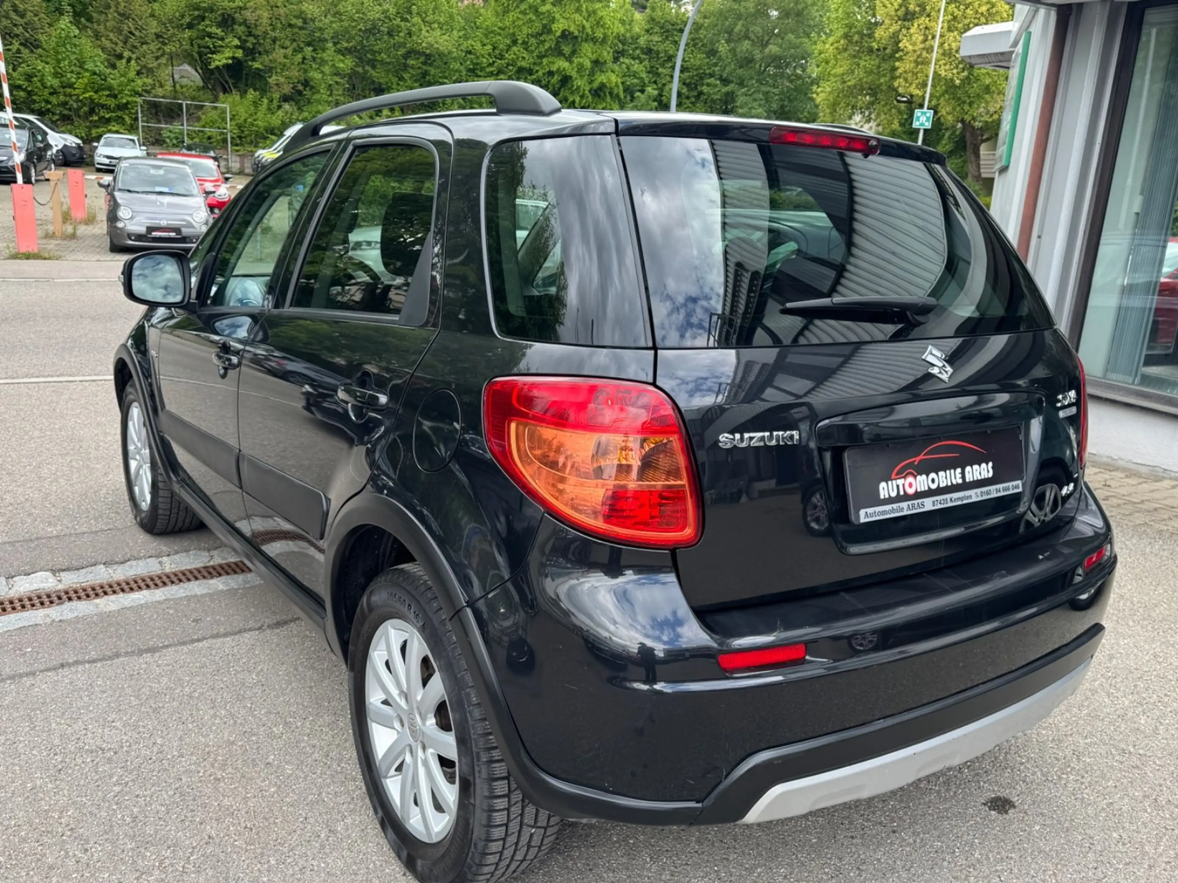 Suzuki SX4 2.0 DDiS TD Club 4X4 Tüv neu 1 hand Euro 5 — photo 7