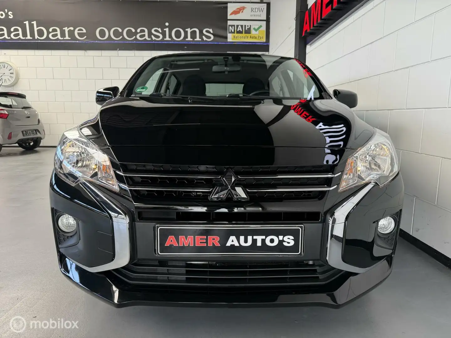 Mitsubishi Space Star 1.2 Intense/Automaat/Camera/Luxe uitv. Zwart - 2
