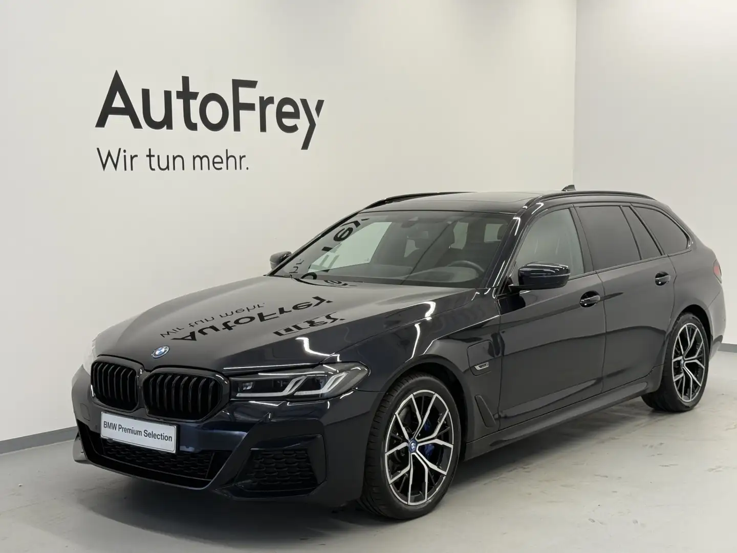 BMW 530 530e xDrive Zwart - 1