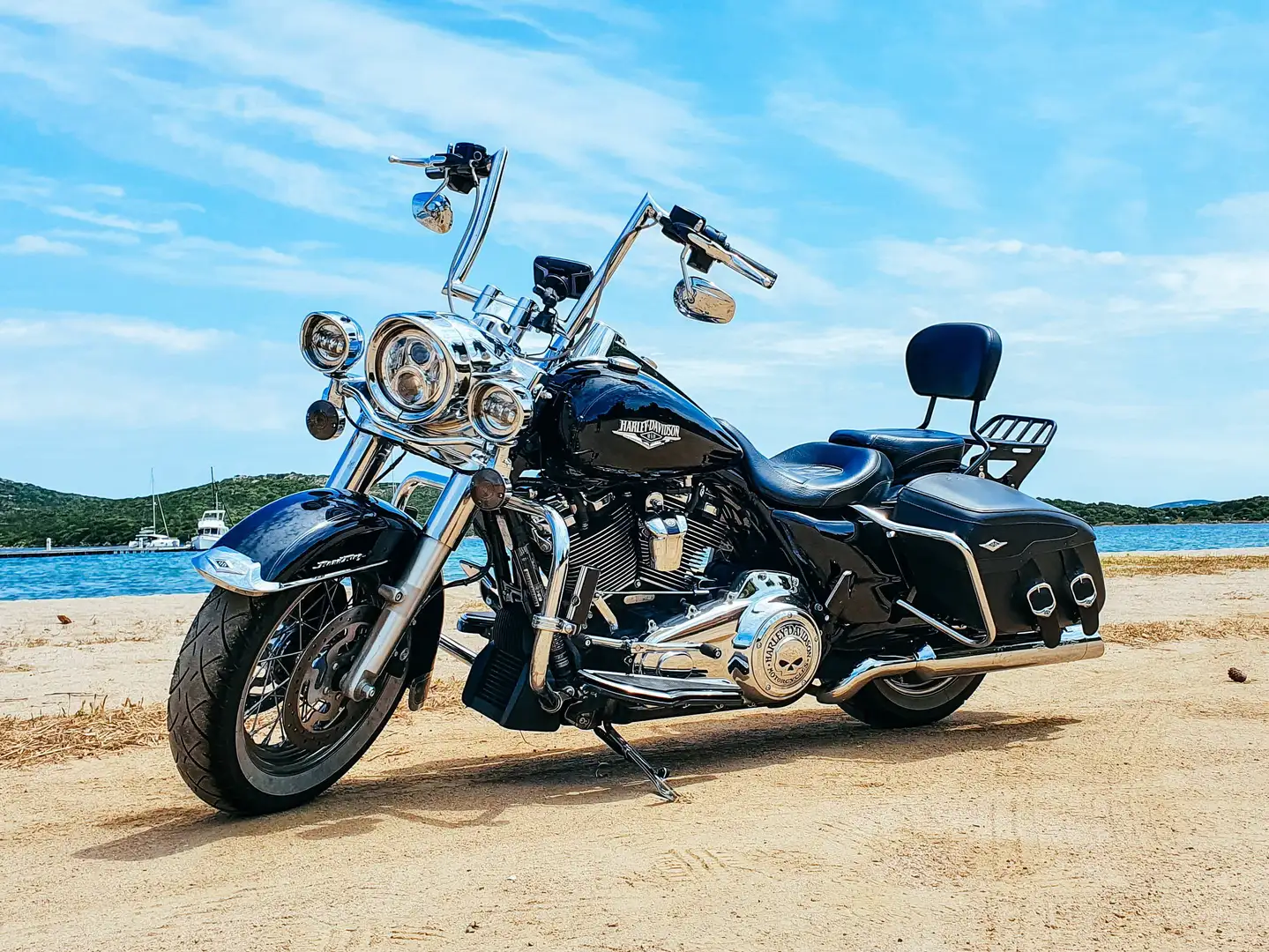 Harley-Davidson Road King Road King Classic FLHRC Nero - 1