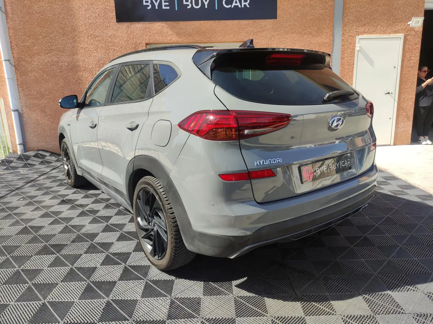 Hyundai TUCSON 1.6 CRDI 135 HYBRID MHEV 48VOLT N-LINE garantie 12 mois Grigio - 2
