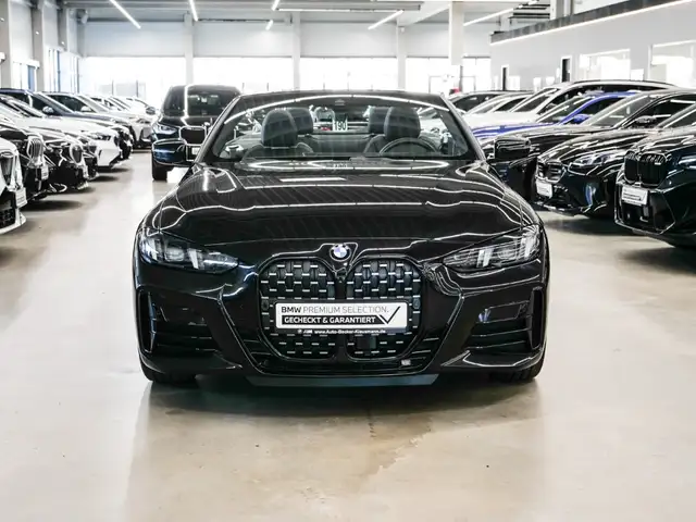 BMW 4 Series view 3
