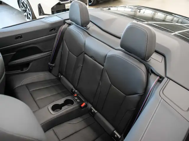 BMW 4 Series view 11