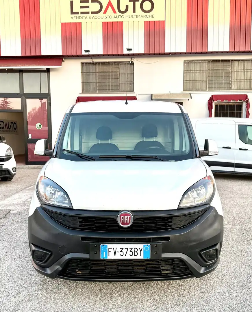 Fiat Doblo Doblo 1.3 mjt 16v Easy 95cv my19 Blanc - 2