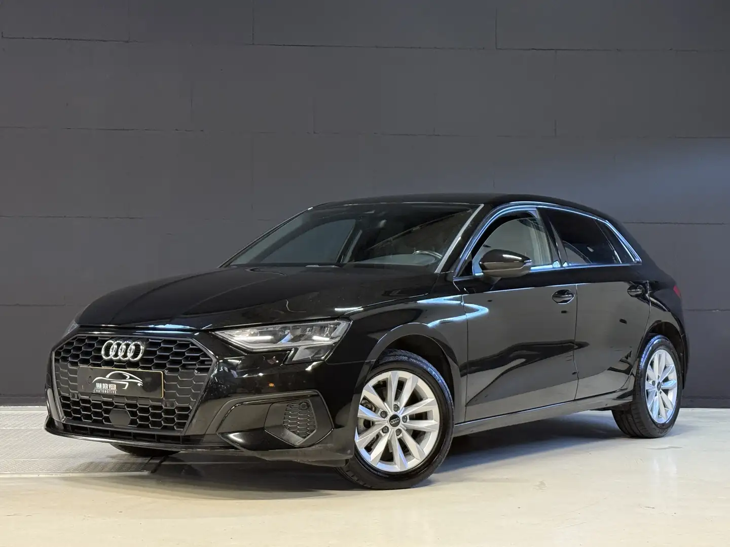 Audi A3 Sportback 30 TFSI Pro Line | Apple Carplay | LED | Noir - 1
