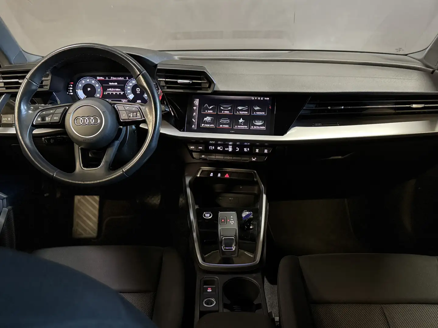 Audi A3 Sportback 30 TFSI Pro Line | Apple Carplay | LED | Noir - 2