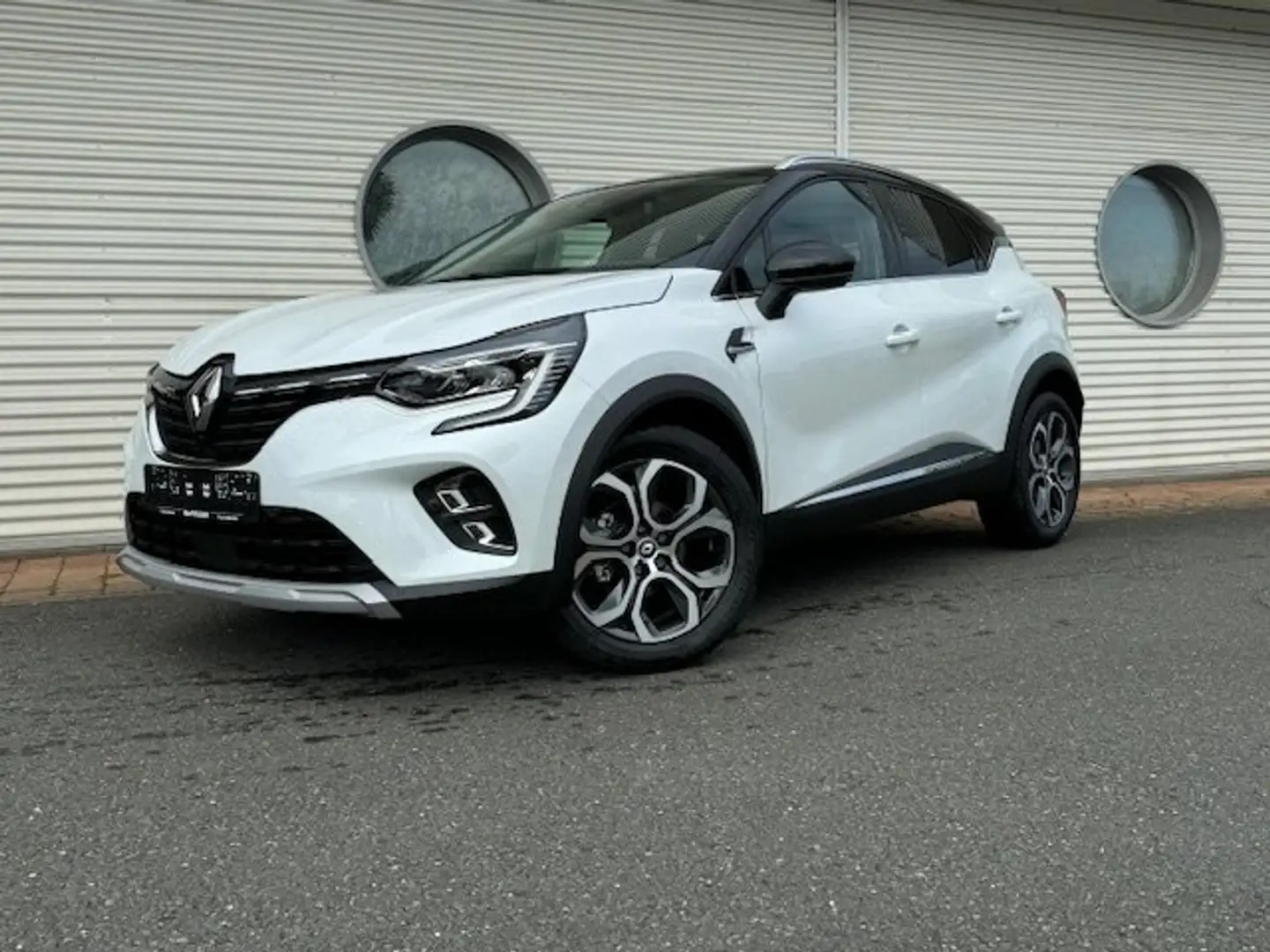 Renault Captur Techno TCE 140 EDC 18" SHZ KAMERA LED PDC KEYLESS Weiß - 2