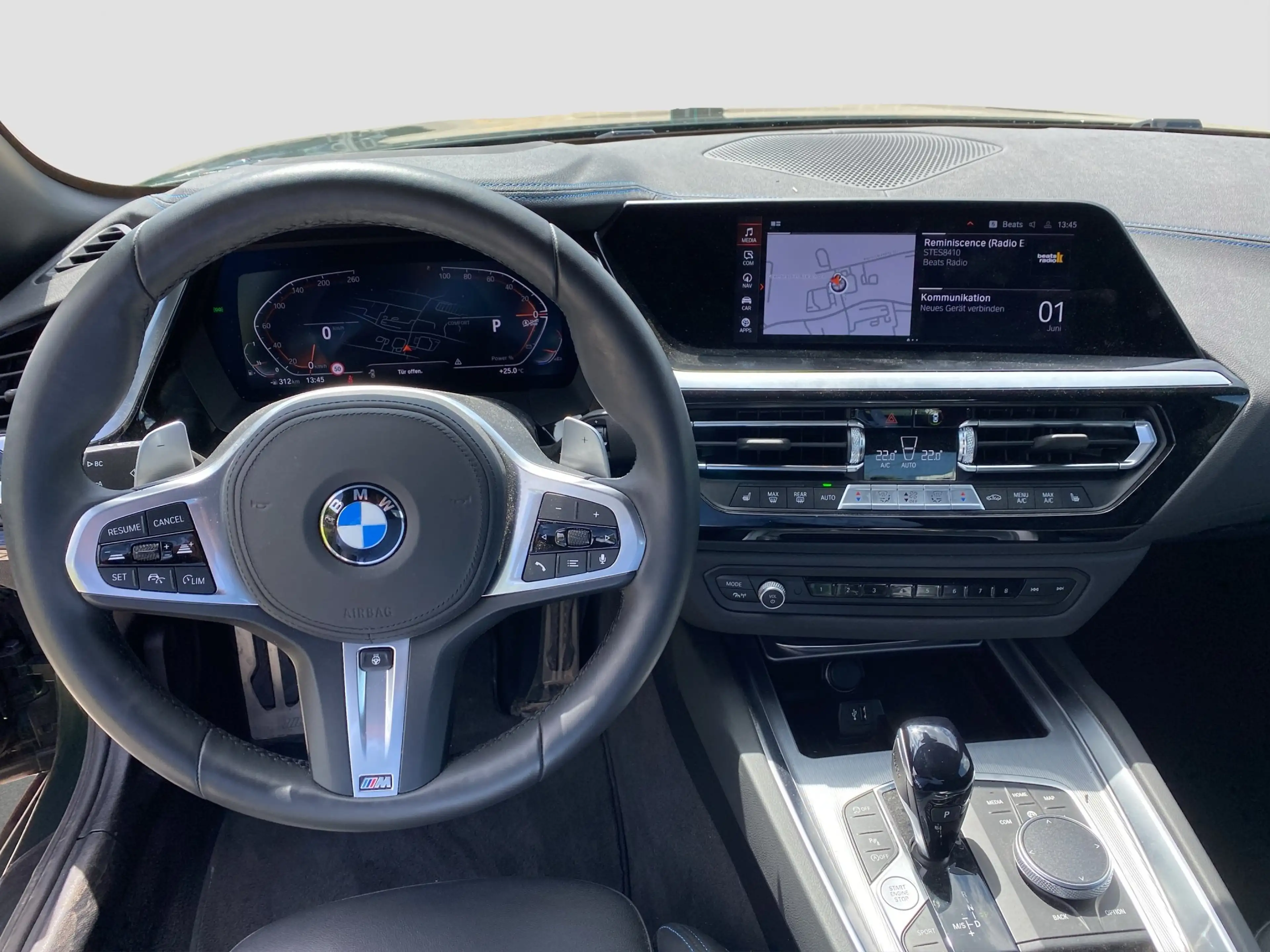 BMW Z4 sDrive30i M-Sport ACC SpurAss HUD HiFi — photo 11
