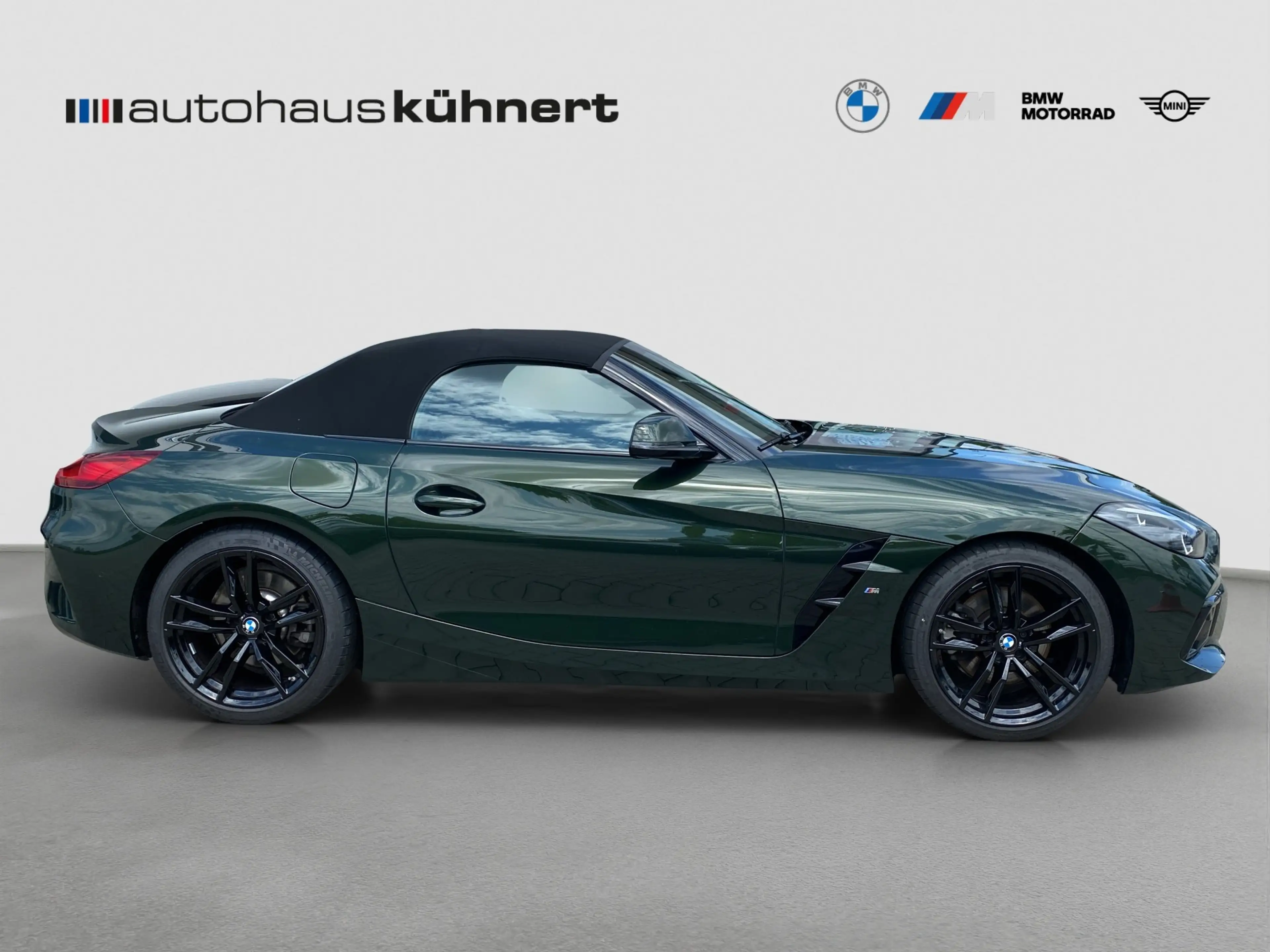 BMW Z4 sDrive30i M-Sport ACC SpurAss HUD HiFi — photo 7