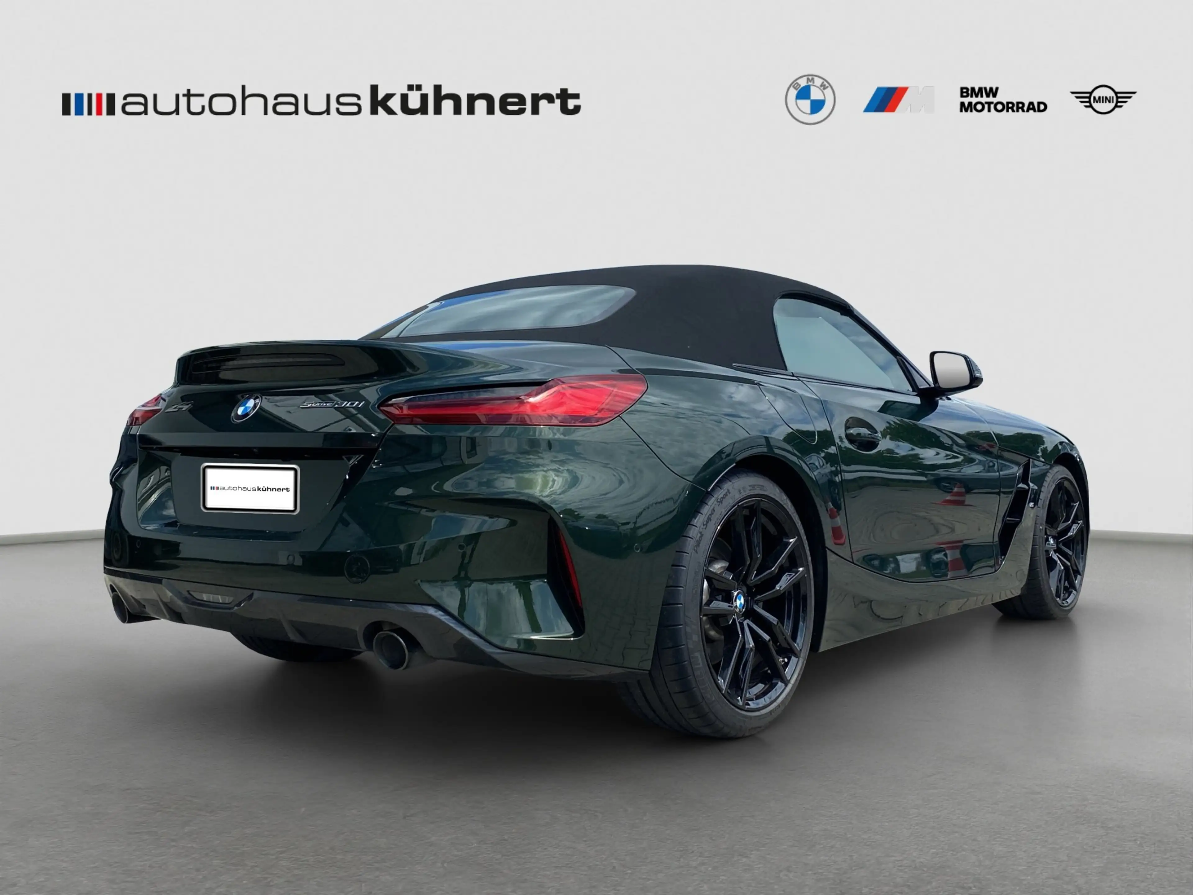BMW Z4 sDrive30i M-Sport ACC SpurAss HUD HiFi — photo 6