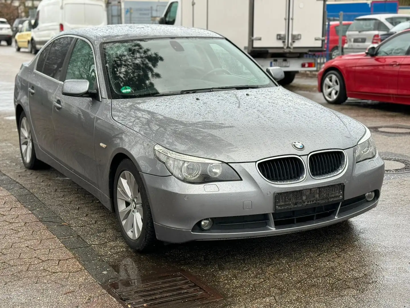 BMW 520 520i E60 - 1