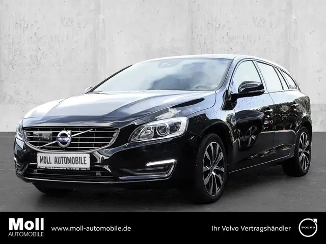 Volvo V60 Kombi Linje Svart Navi Leder Digitales Cockpit Sou
