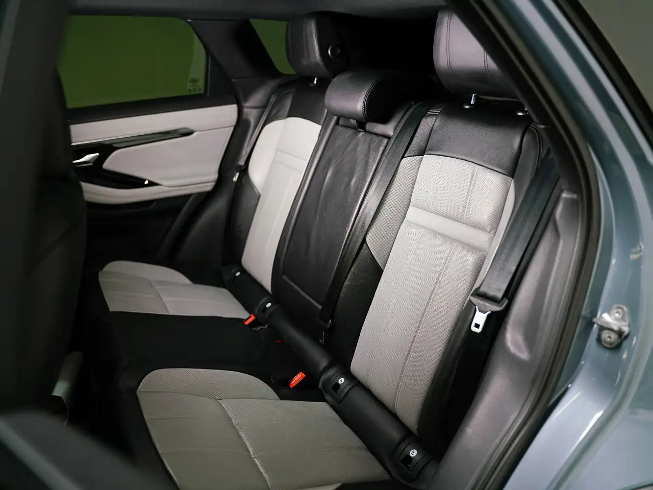 Land Rover Range Rover Evoque снимка Land Rover Range Rover Evoque