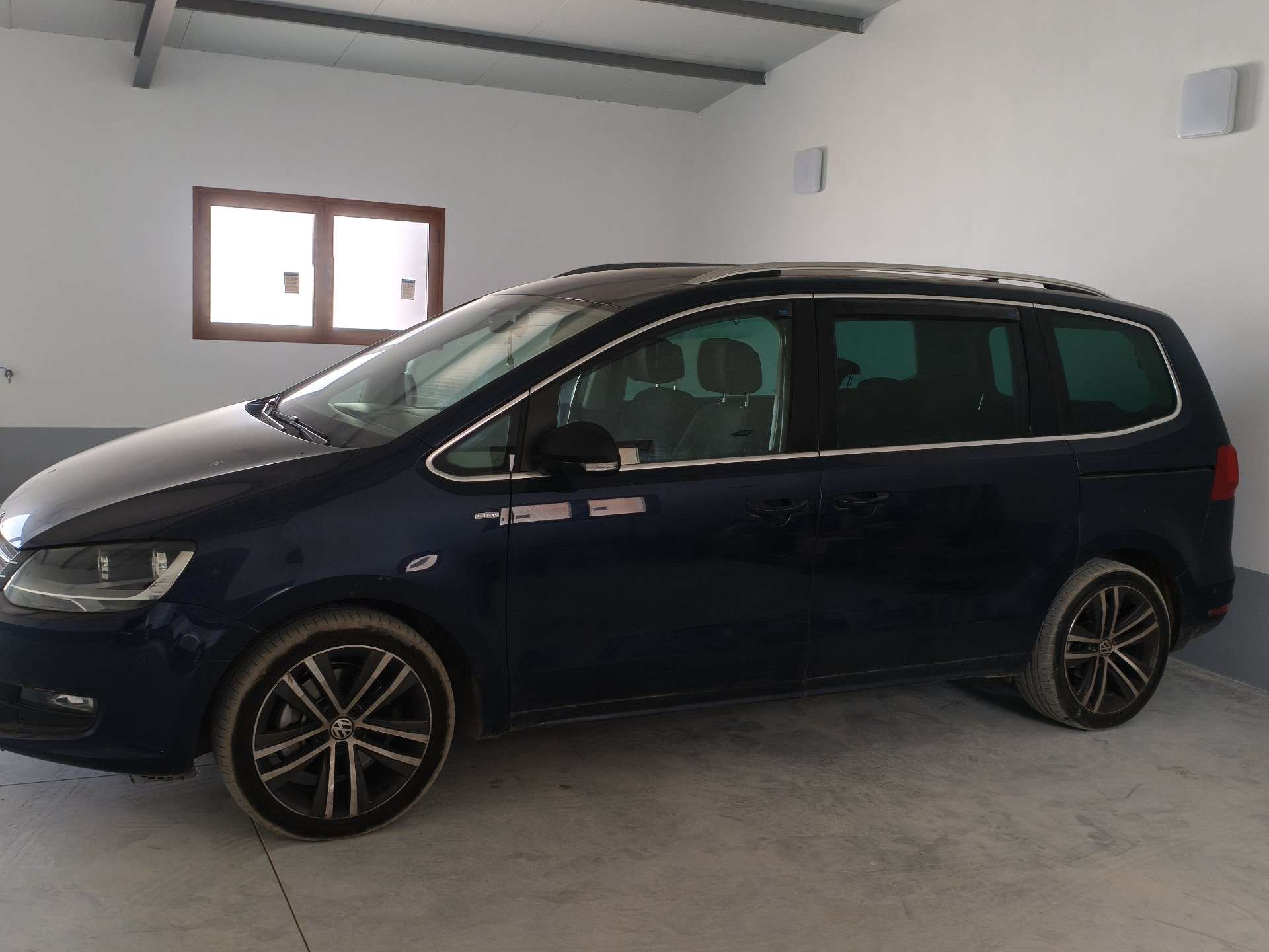 Volkswagen Sharan 2.0TDI Travel BMT DSG 140 - foto 1