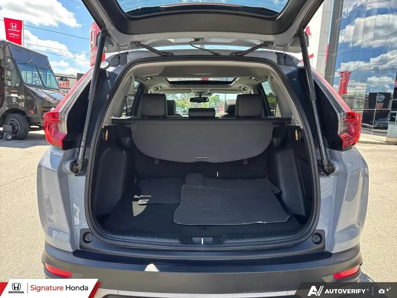 Honda CR-V снимка Honda CR-V