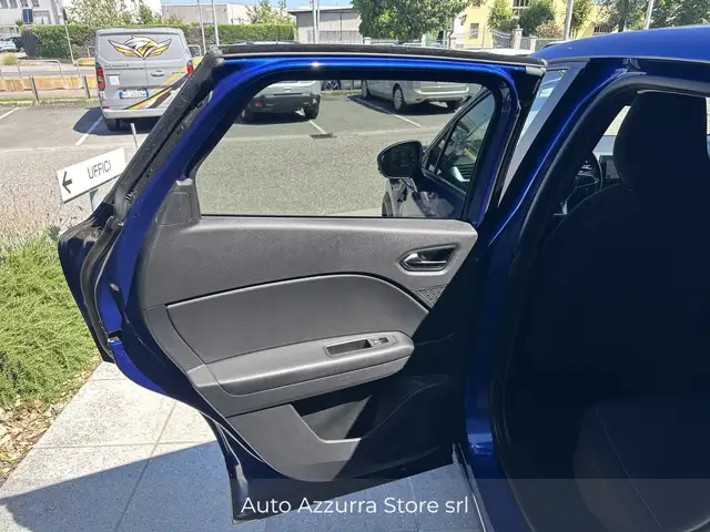 Renault Captur view 13