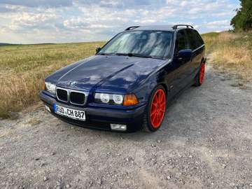 323i touring