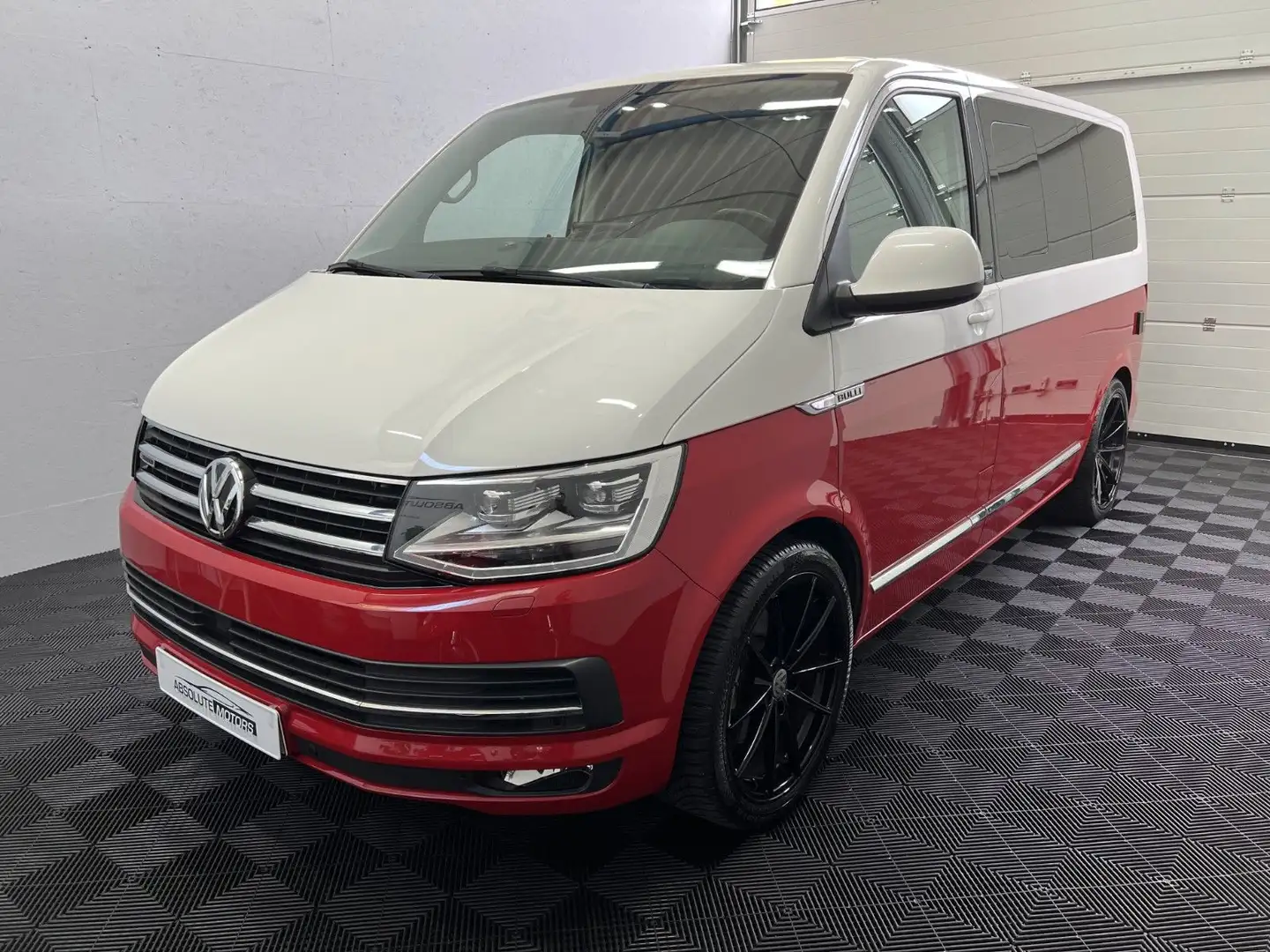 Volkswagen T6 Multivan DSG 4MOTION *VOLLAUSSTATTUNG + 20" Rot - 1