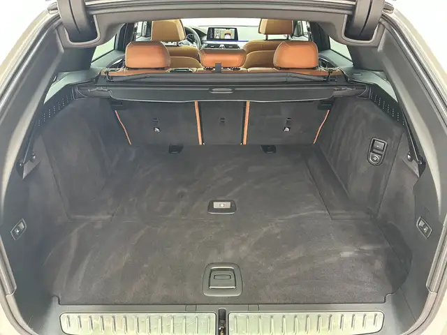 BMW M view 12