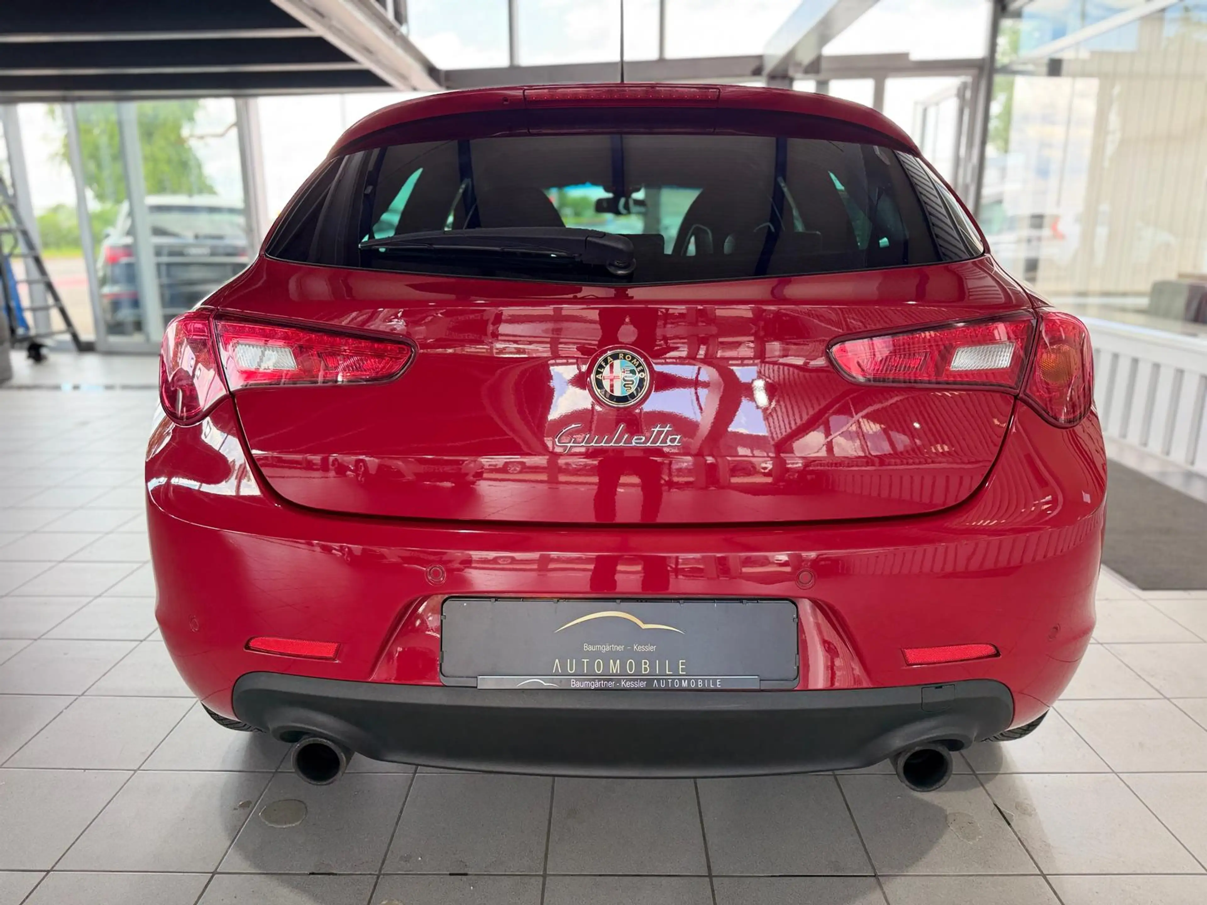 Alfa Romeo Giulietta Quadrifoglio Verde 1.8 Turbo Automatik — photo 8