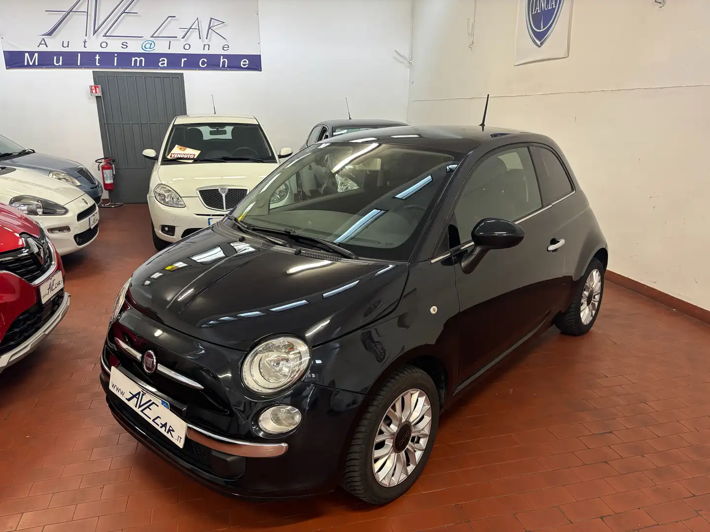 Fiat 500 1.2 LOUNGE S 69cv E6 ADATTA PER NEOPATENTATI Nero - 1