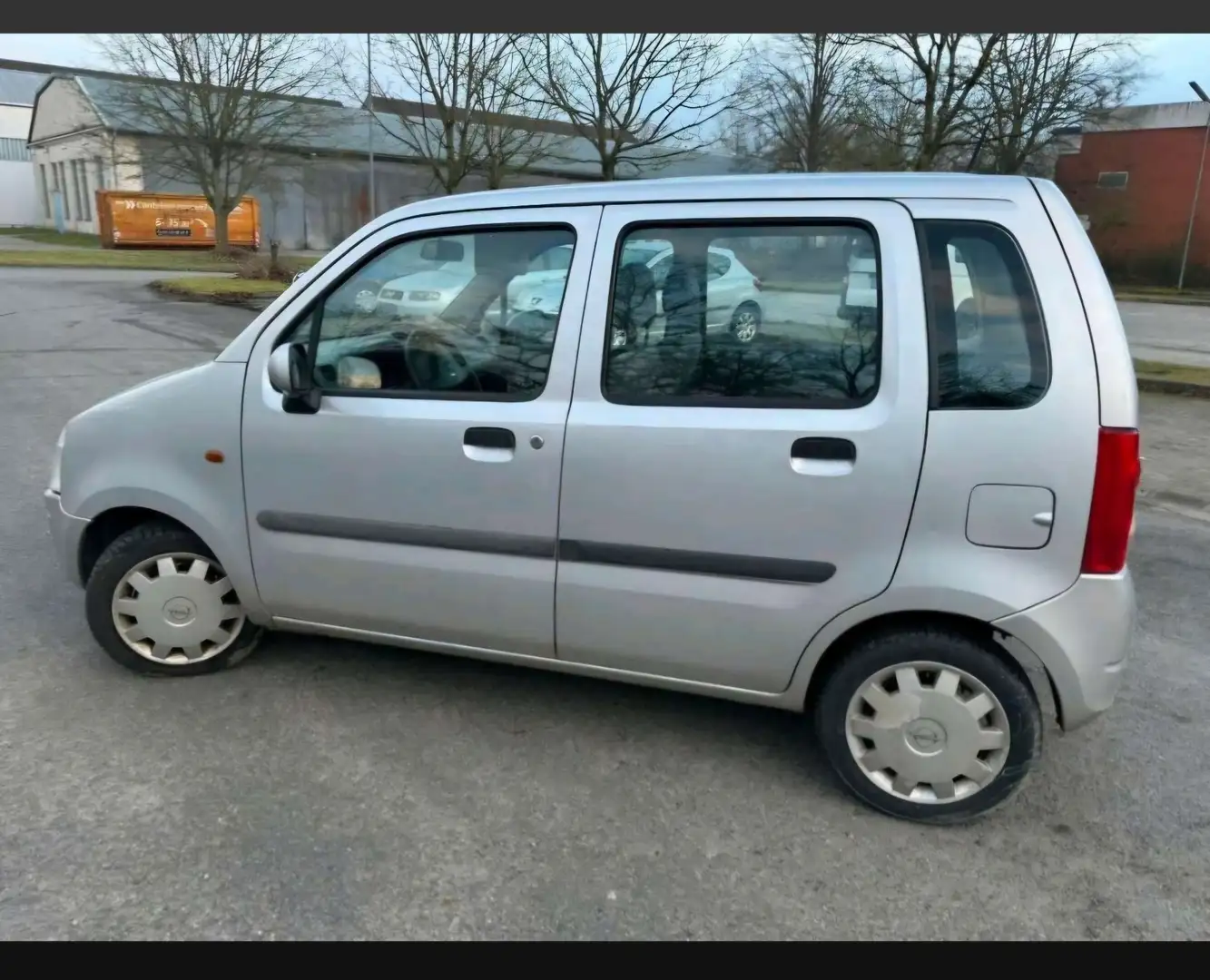 Opel Agila 1.0 12 V - 2