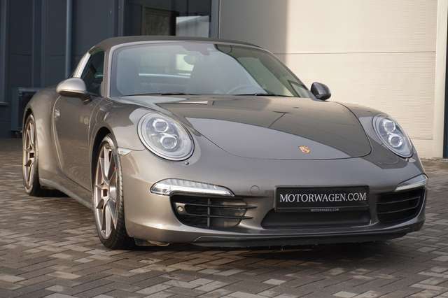 Imagine Porsche 991 Targa 4 S