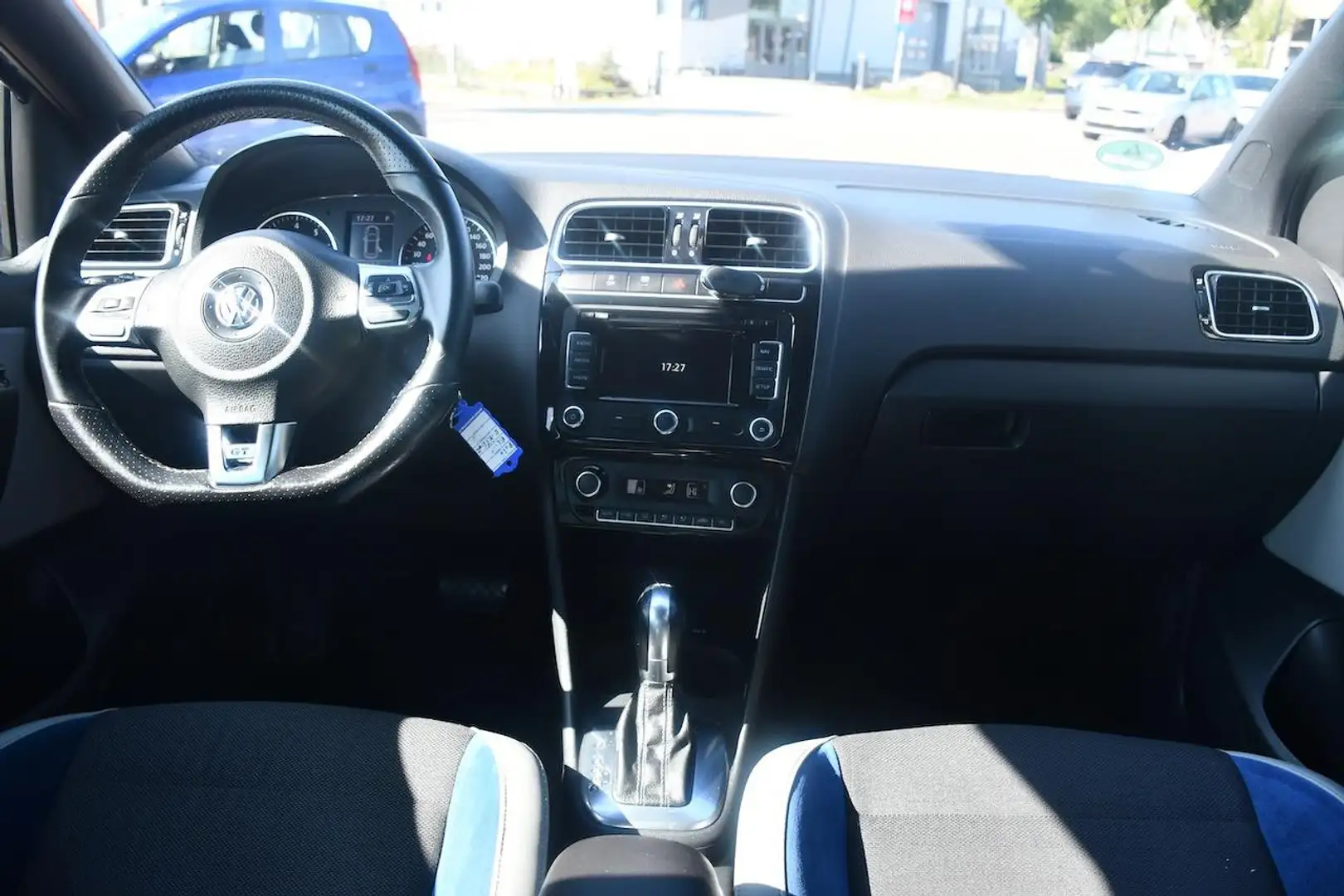 Volkswagen Polo 1.4 TSI BlueGT AUT|Clima|Cruise|NAVI|DealerOH Azul - 2