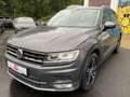 Volkswagen Tiguan Highline 2.0 TDI DSG Klima Navi ACC PDC Grau - thumbnail 1