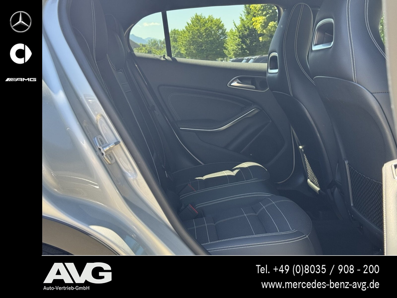 Mercedes-Benz GLA 250 GLA 250 4M Urban RFK Garmin Xenon AHK PDC Navi — photo 12