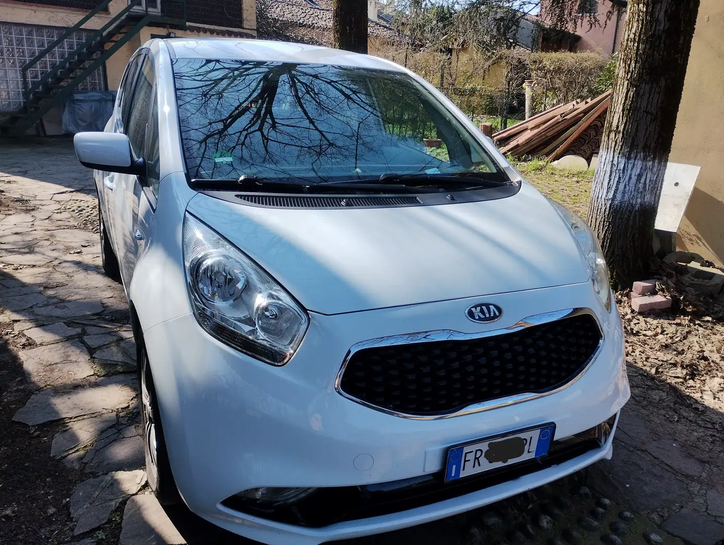 Kia Venga Venga 1.4 crdi Active 90cv E6 Bianco - 1