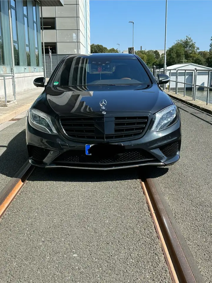 Mercedes-Benz S 500
