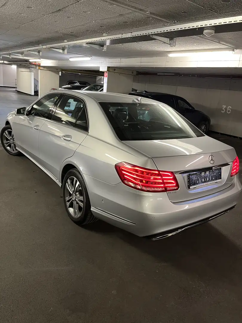 Mercedes-Benz E 220 BlueTEC BlueEfficiency Edition A-Edition Aut. - 1