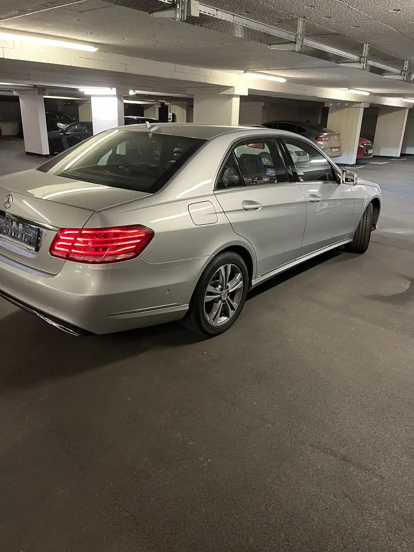 Mercedes-Benz E 220 BlueTEC BlueEfficiency Edition A-Edition Aut. - 2